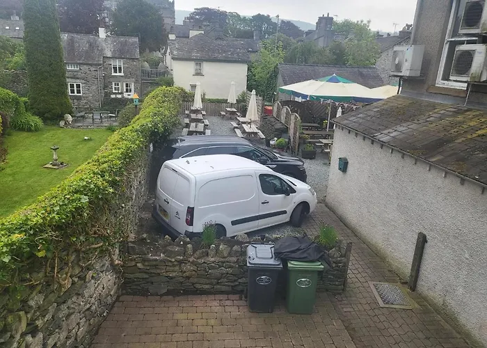 Courtyard Cottage
